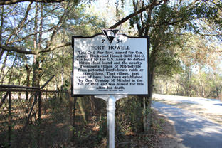 Historical Marker at Fort Howell.